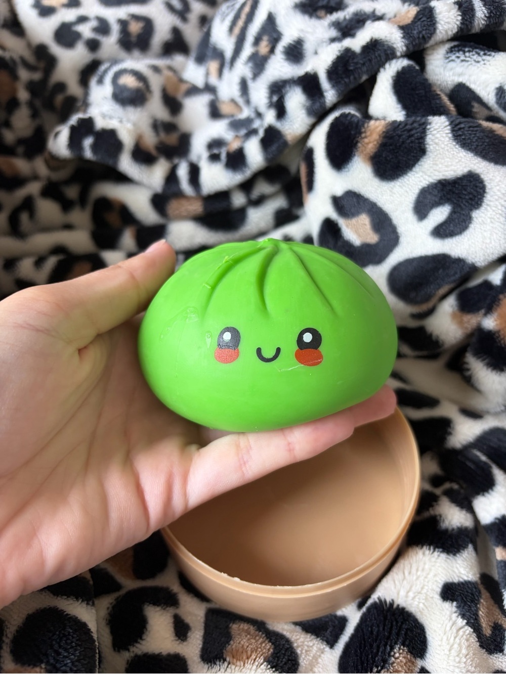 Dumpling Squishy - Picture 7 of 13